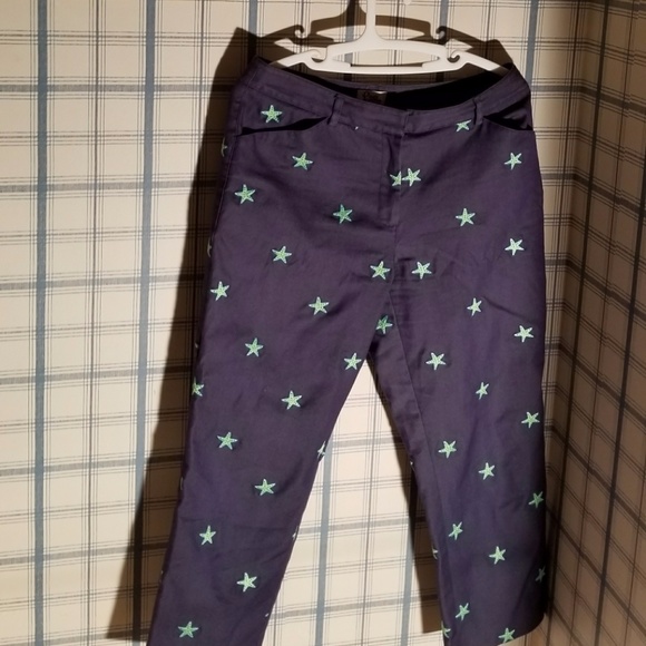 Lilly - Picture 2 of 3